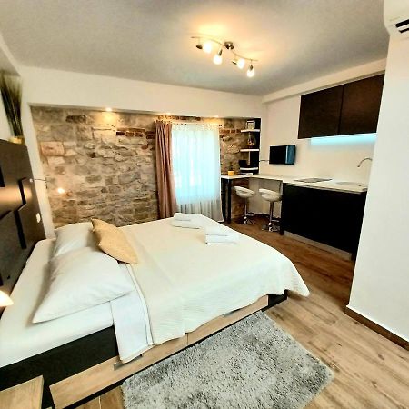 Studio Apartmani Pomalo/ Take It Easy Split Bagian luar foto