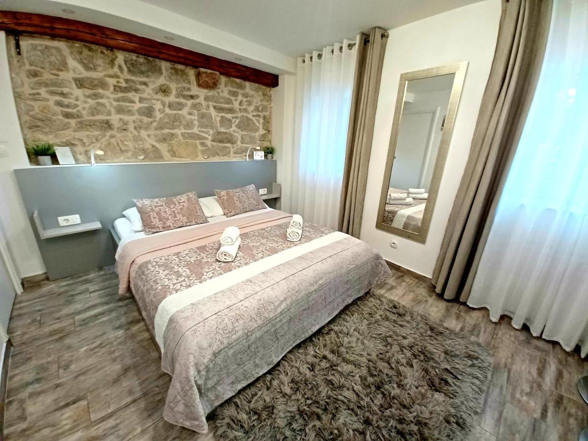 Studio Apartmani Pomalo/ Take It Easy Split Bagian luar foto